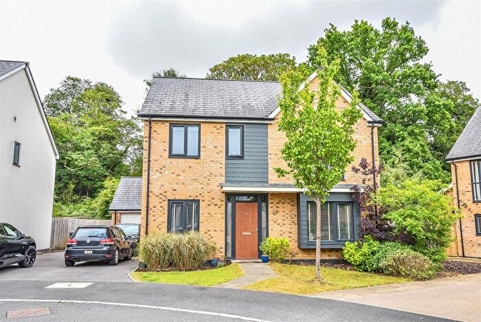 4 Bedroom Detached House For Sale In Budding Way, Dursley, GL11