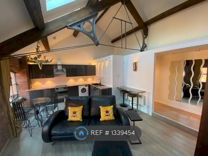 1 Bedroom Flat To Rent In Old Haymarket, Liverpool, L1