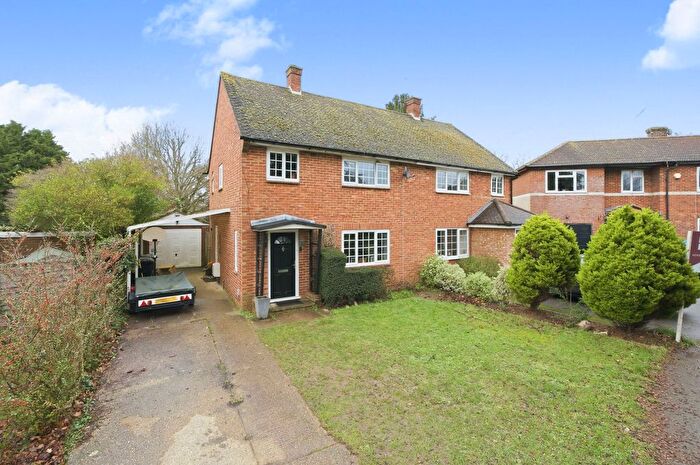 3 Bedroom Semi-Detached House For Sale In Nightingale Crescent, West Horsley, KT24