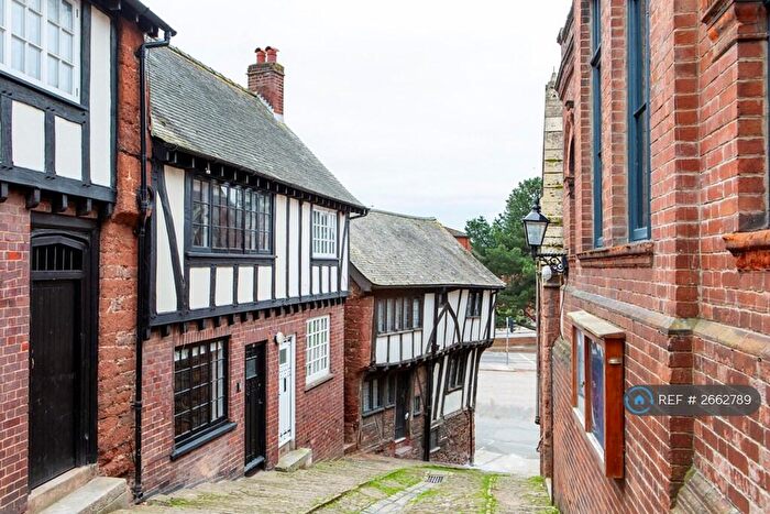 2 Bedroom Terraced House To Rent In Stepcote Hill, Exeter, EX1