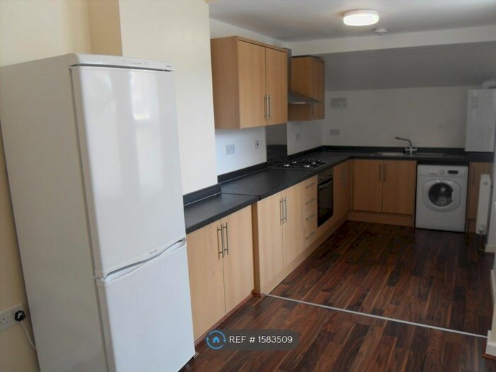 3 Bedroom Terraced House To Rent In Russell Road, Mossley Hill, Liverpool, L18