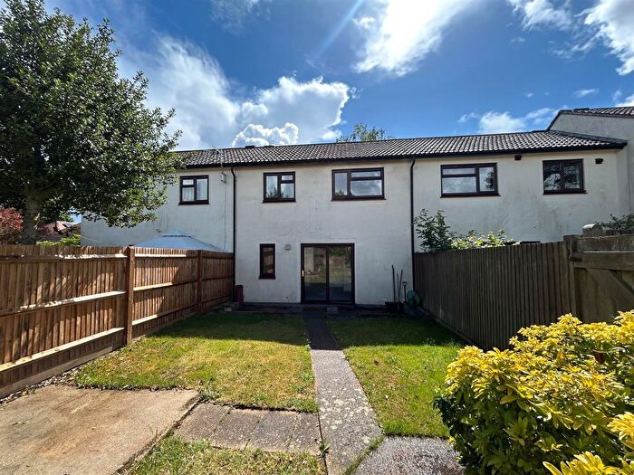 2 Bedroom Property To Rent In Waverley Close, Coxheath, Maidstone, ME17