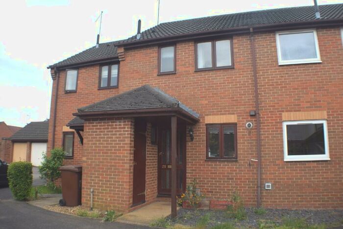 2 Bedroom Terraced House To Rent In Woodpecker Way, East Hunsbury, Northampton, NN4