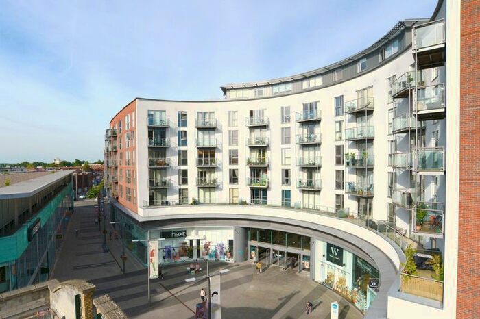 1 Bedroom Flat To Rent In The Heart, Walton-On-Thames KT12