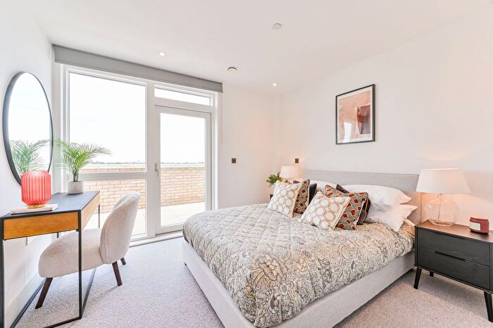 2 Bedroom Flat For Sale In Clifton Mansions, Willesden Green, NW2
