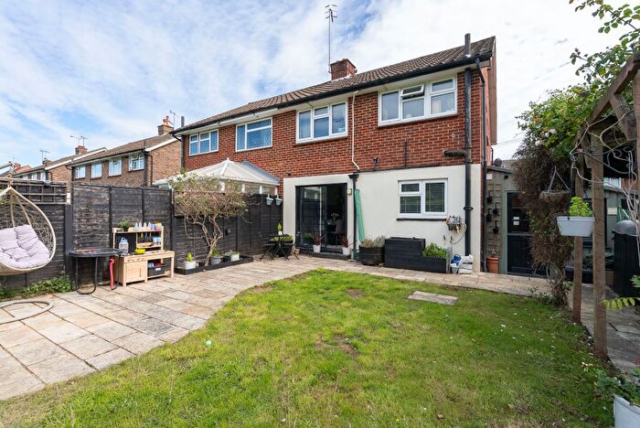 3 Bedroom Semi-Detached House For Sale In Warwick Close, Holmwood, RH5