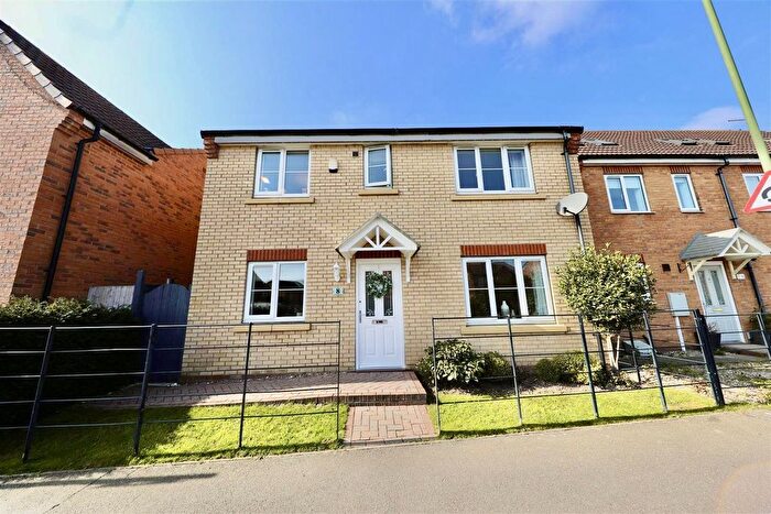 4 Bedroom Detached House For Sale In Richmond Lane, Kingswood, Hull, HU7