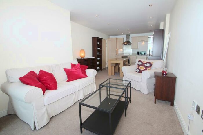 2 Bedroom Apartment To Rent In The Bar, Newcastle City Centre, NE1