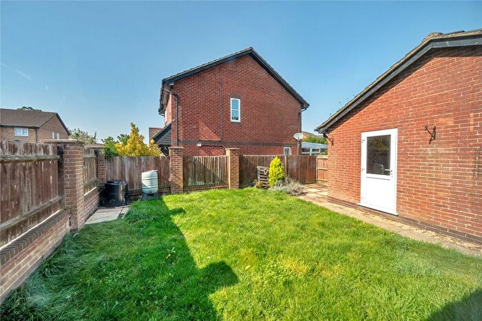 4 Bedroom Detached House For Sale In Topiary Gardens, Locks Heath, Southampton, Hampshire, SO31