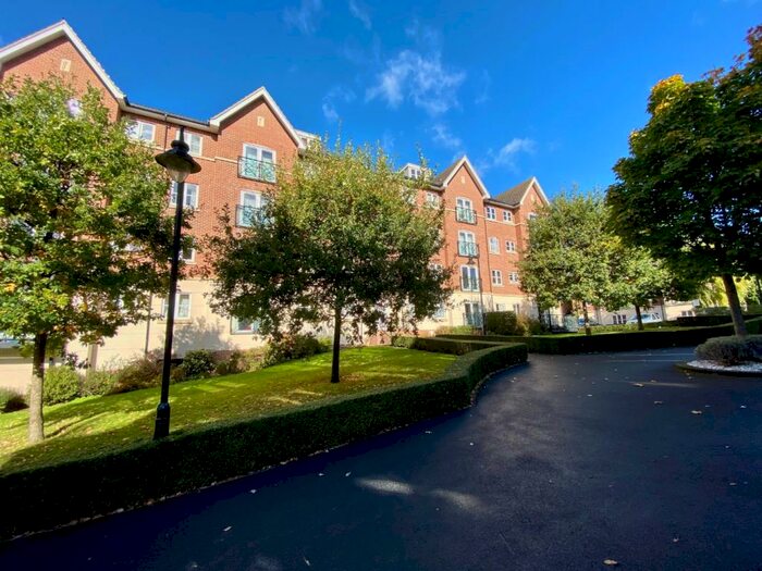 1 Bedroom Apartment To Rent In Viridian Square, Town Centre, Aylesbury, HP21