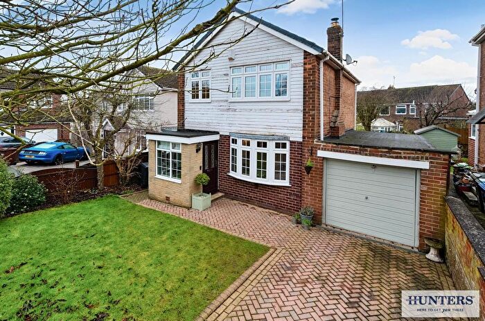 3 Bedroom Detached House For Sale In Westfield Close, South Milford, Leeds, LS25