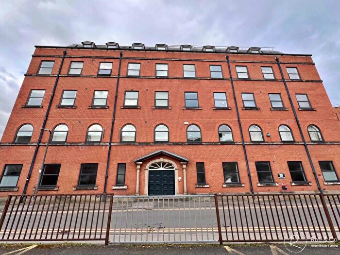 2 Bedroom Flat To Rent In Princess Street, Bolton, BL1