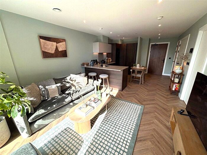 1 Bedroom Apartment To Rent In One Eastside, Jennens Road, Birmingham, West Midlands, B4
