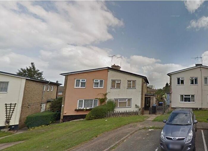 4 Bedroom End Of Terrace House To Rent In Briars Close, Hatfield, AL10
