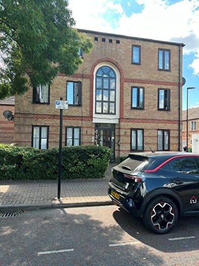 1 Bedroom Flat To Rent In Peridot Street, Beckton, London, E6