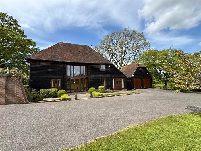 4 Bedroom Detached House To Rent In Fosten Green, Biddenden, TN27