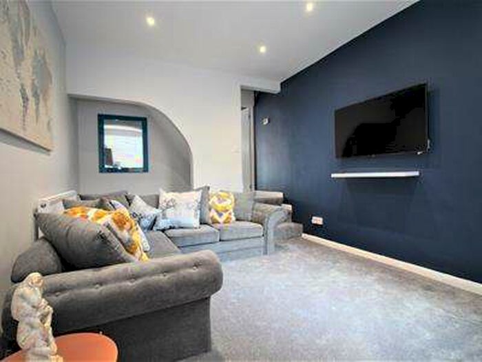 4 Bedroom House To Rent In Tewkesbury Street, Leicester, LE3