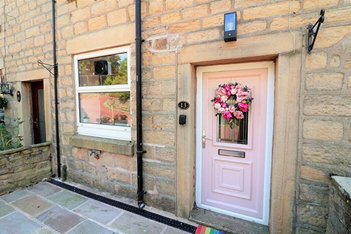 2 Bedroom Cottage To Rent In Lower Square, Tintwistle, Glossop, SK13