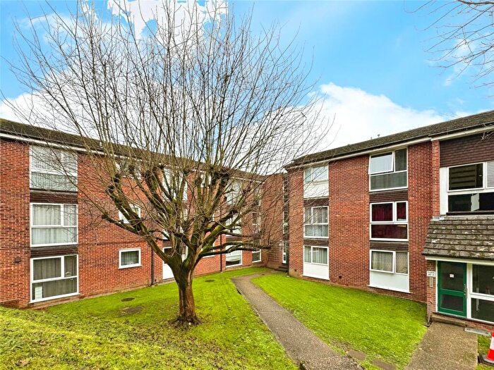 2 Bedroom Apartment To Rent In Southcote Road, Reading, Berkshire, RG30