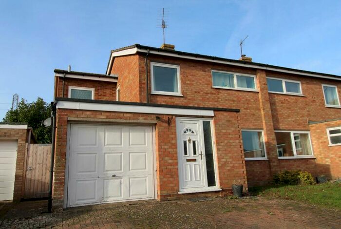 4 Bedroom Semi-Detached House For Sale In Langlands, Lavendon, MK46