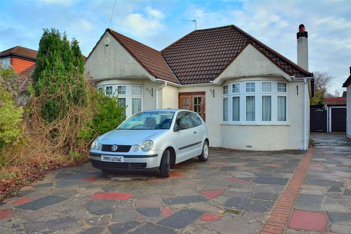 2 Bedroom Bungalow To Rent In Haileybury Road, Orpington, BR6