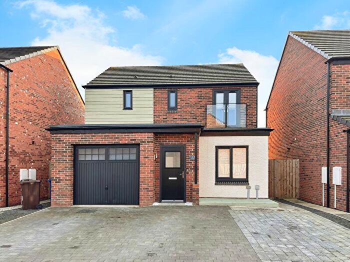3 Bedroom Detached House For Sale In Dixon Close, Ponteland, NE20