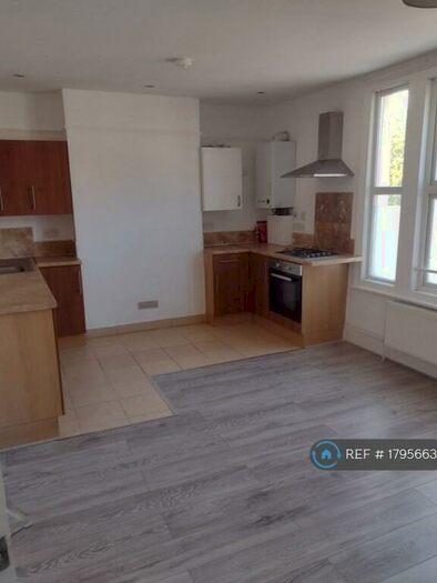 1 Bedroom Flat To Rent In Parish Lane, Penge, London, SE20