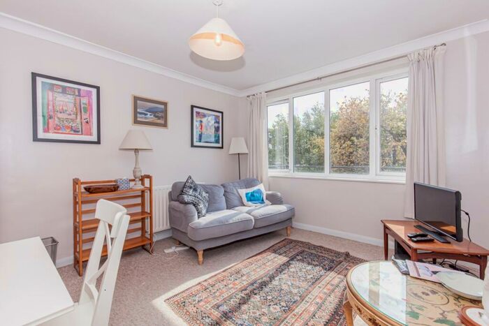 1 Bedroom Apartment To Rent In Silkdale Close, East Oxford, OX4