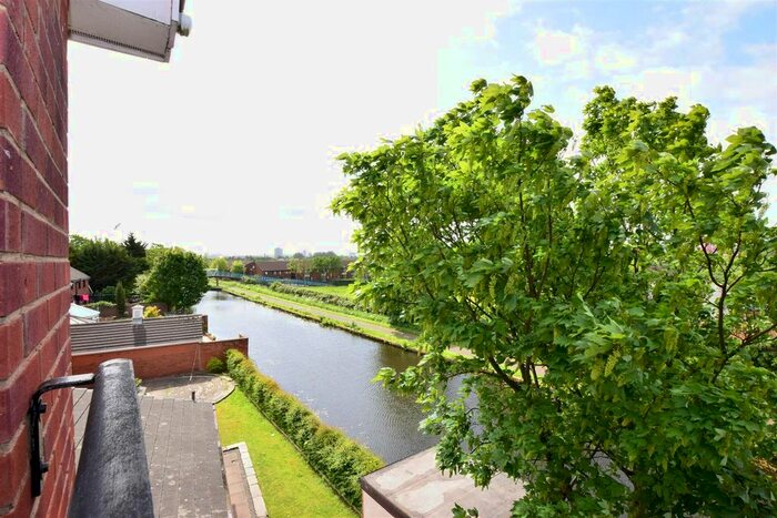 2 Bedroom Flat To Rent In Field Lane, Litherland, Liverpool, L21