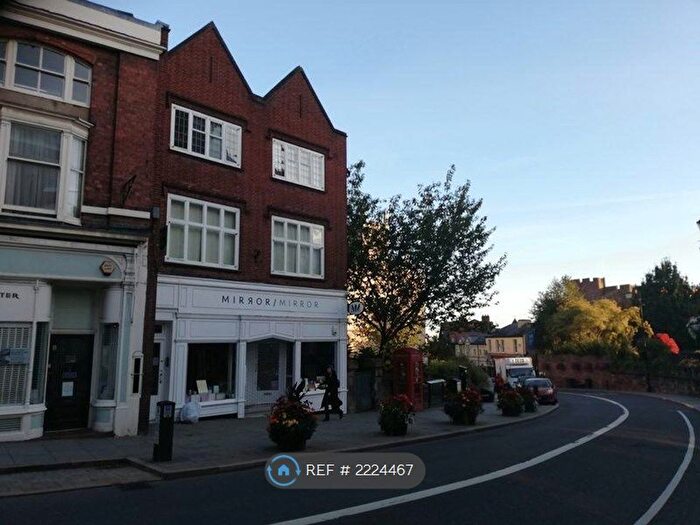2 Bedroom Flat To Rent In Castle Street, Shrewsbury, SY1