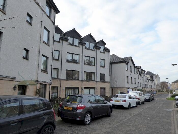 2 Bedroom Flat To Rent In Hermits Croft, Newington, Edinburgh, EH8
