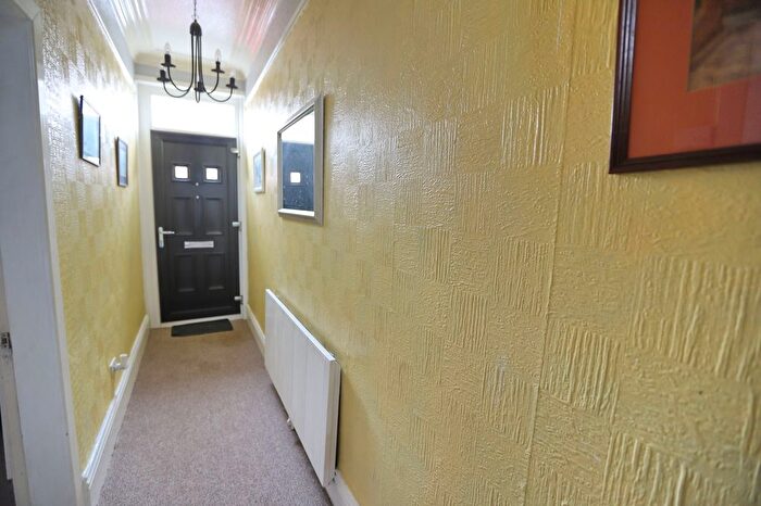 2 Bedroom Terraced House For Sale In Orange Hill Road, Prestwich, M25