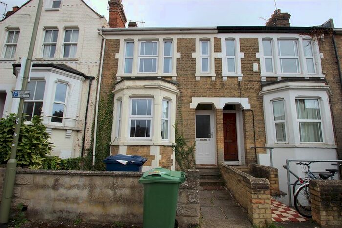 4 Bedroom Property To Rent In Bullingdon Road, Cowley, OX4