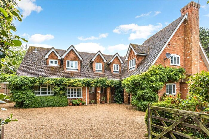 5 Bedroom Detached House For Sale In Mill Lane, St. Ippolyts, Hitchin, Hertfordshire, SG4