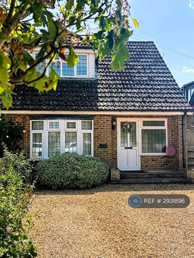4 Bedroom Semi-Detached House To Rent In Main Street, Tansor, PE8