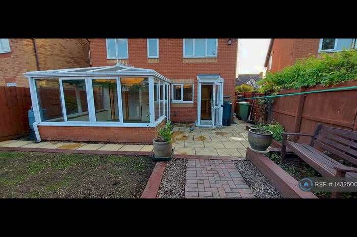 4 Bedroom Detached House To Rent In Turner Road, Wellingborough, NN8