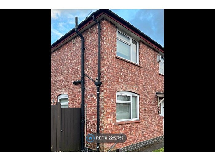3 Bedroom End Of Terrace House To Rent In Ascot Road, Manchester, M40