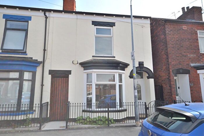 3 Bedroom Terraced House To Rent In Rosmead Street, Hull, HU9