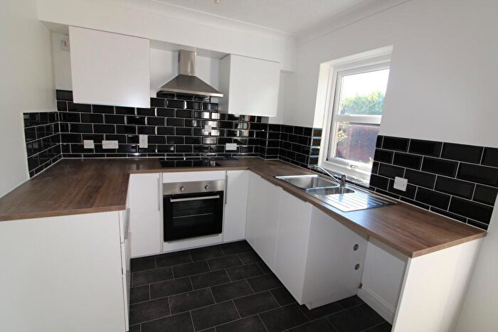 1 Bedroom Flat To Rent In Windsor Mews, Adamsdown, CF24