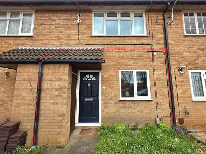 1 Bedroom Flat To Rent In Lyle Close, Rushey Mead, Leicester, LE4