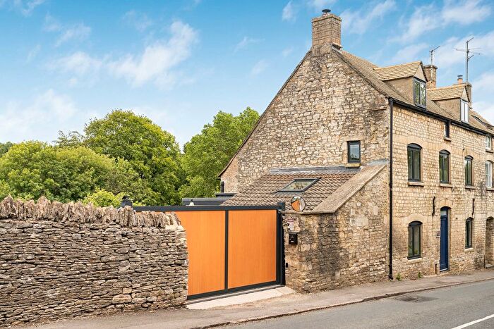 4 Bedroom Semi Detached House For Sale In Hampton Hill, Avening, Gloucestershire, GL8