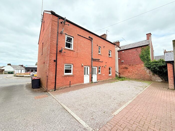 2 Bedroom Flat For Sale In B Terregles Street, Dumfries, DG2