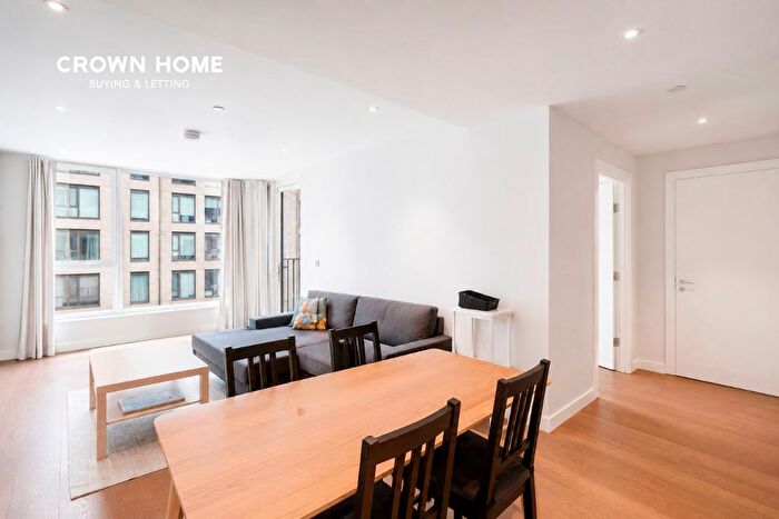 2 Bedroom Flat To Rent In Kennington Lane, Oval Village, SE11