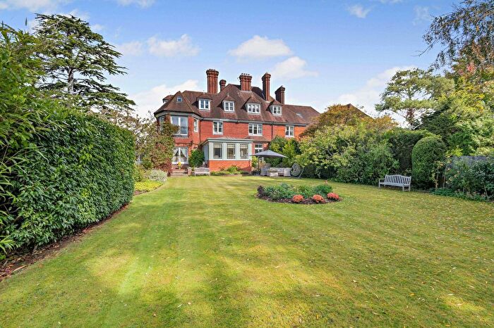 7 Bedroom Detached House For Sale In Camden Park, Tunbridge Wells, Kent, TN2