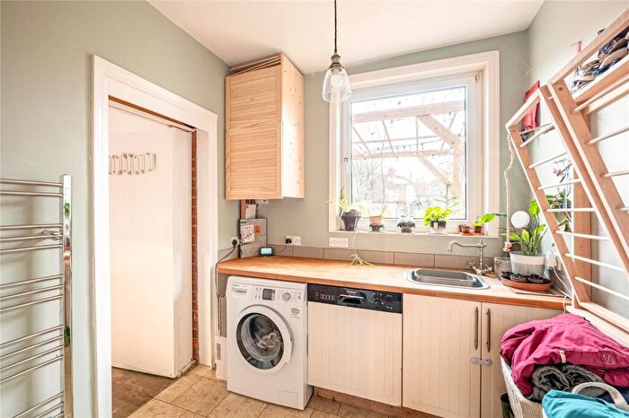 4 Bedroom Semi-Detached House For Sale In Clarendon Avenue, Trowbridge, BA14