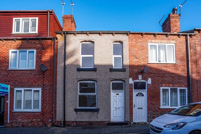 2 Bedroom Terraced House For Sale In Stanley Street, Castleford, WF10
