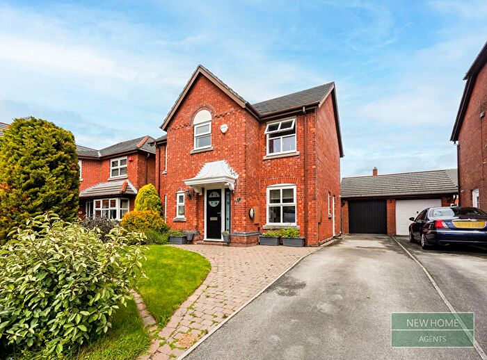 4 Bedroom Detached House For Sale In Kingsbury Close, Appleton, Warrington, WA4