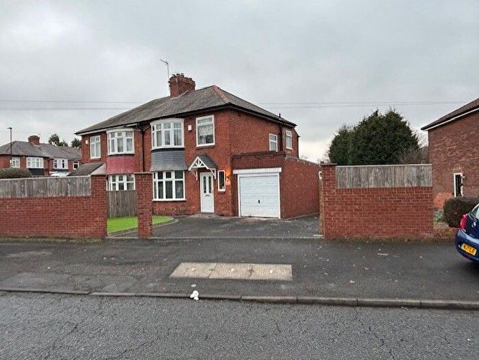3 Bedroom Semi-Detached House To Rent In South View, Newcastle Upon Tyne, NE5