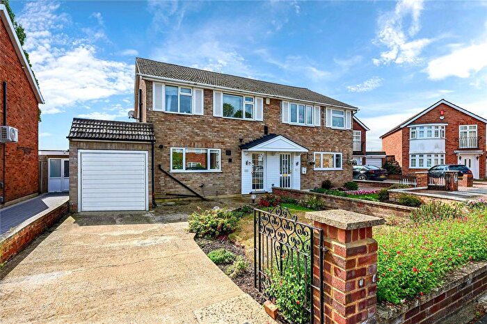 3 Bedroom Semi Detached House For Sale In Stanwell Village, Surrey, TW19