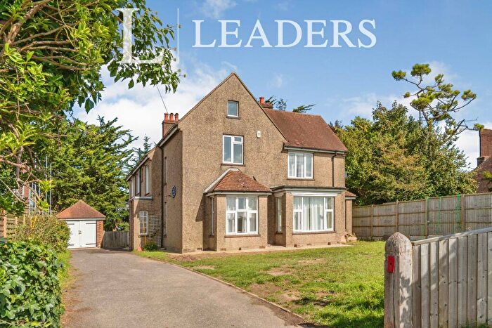 5 Bedroom Detached House To Rent In Portsdown Hill Road, Drayton, Portsmouth, PO6
